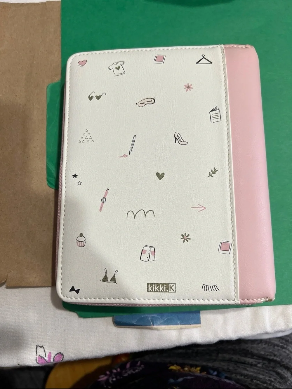Kikki k full zip up rings planner